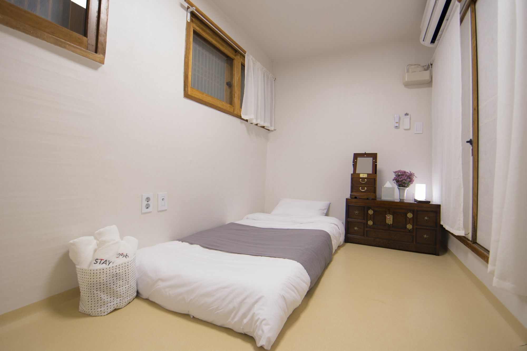Stay 256 Hanok Guest House Seoul Exterior photo