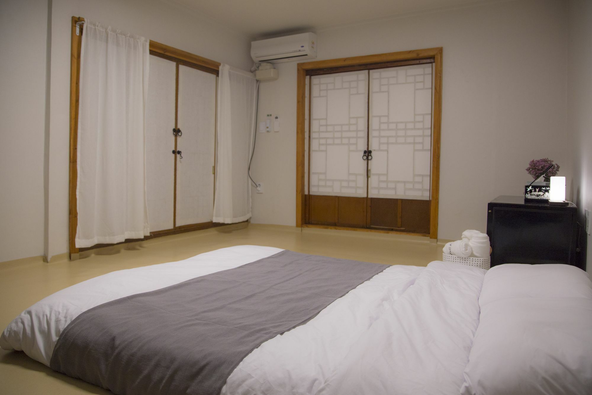 Stay 256 Hanok Guest House Seoul Exterior photo